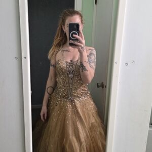 Elegant Gold Prom Dress